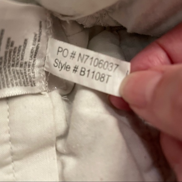 Nautica Seersucker Shorts Blue and White Striped A Bit Trimmer Fit Style Size 30 - Picture 10 of 11